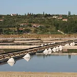 & Giulia Guest house 3*
