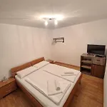 Affittacamere & Giulia