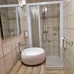 & Giulia Affittacamere