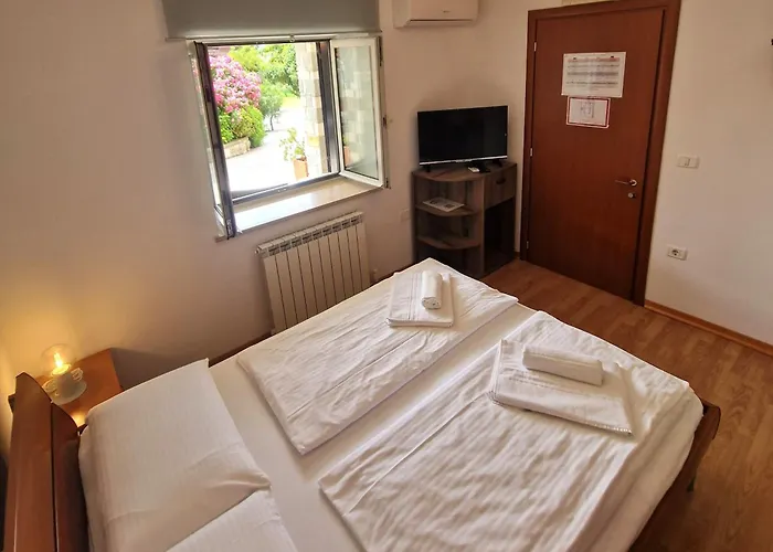 & Giulia Guest house 3*
